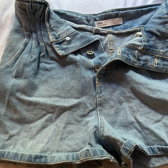 Zara Paper Bag Jean Shorts - Picture 1 of 3